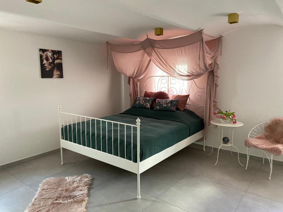 Luxus Ferienwohnung Mit Whirlpool Runkel 外观 照片